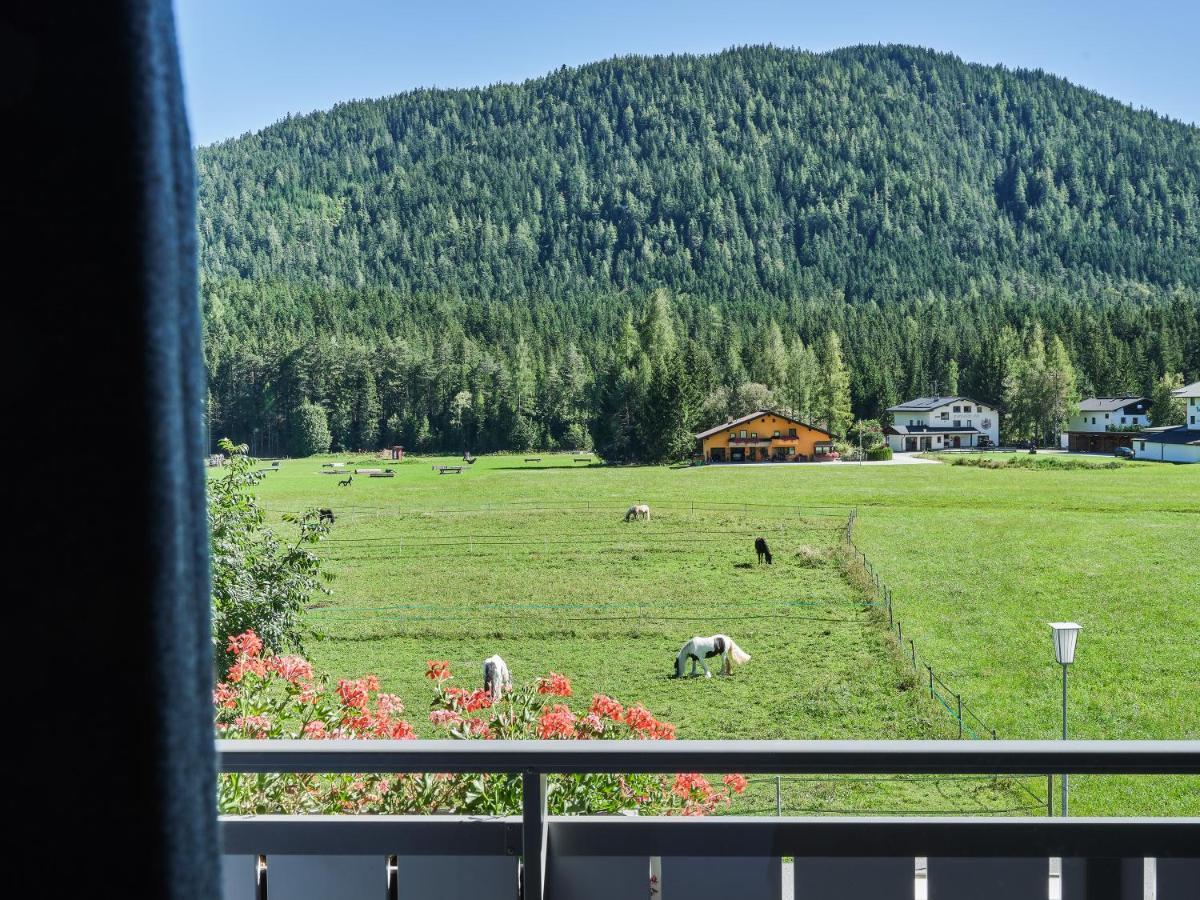 Design Apartments & Zimmer - Zugspitze Лойташ Екстериор снимка