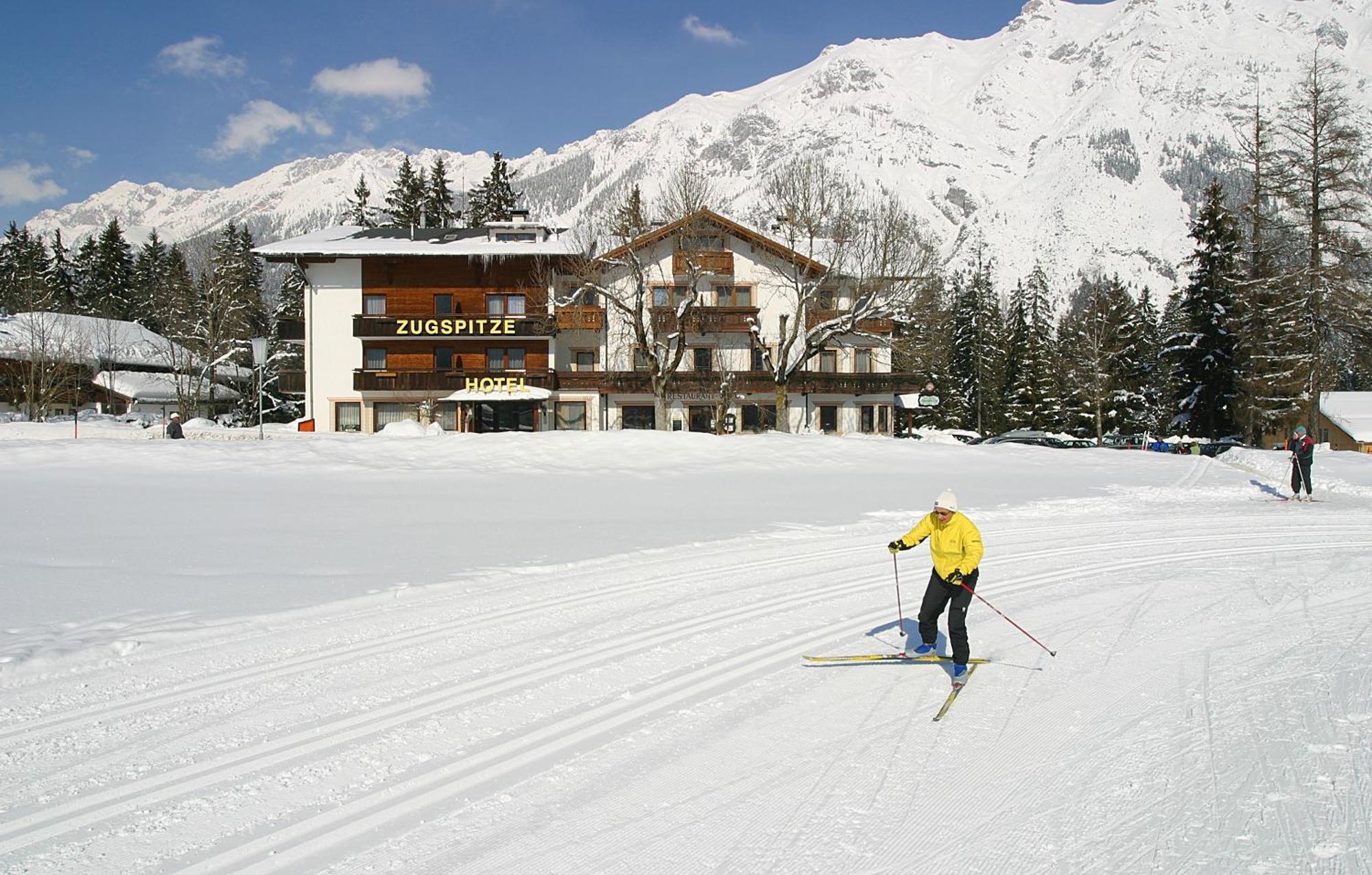 Design Apartments & Zimmer - Zugspitze Лойташ Екстериор снимка
